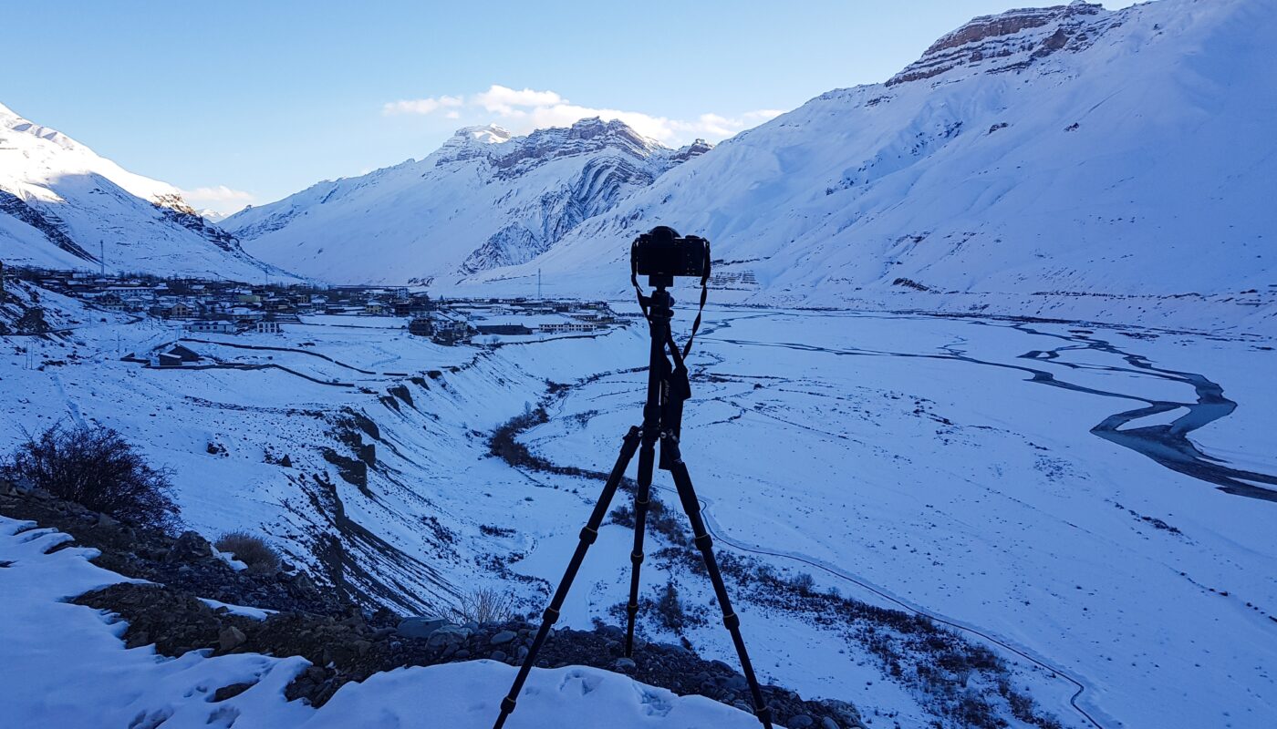 https://www.freepik.com/free-photo/amazing-shot-mountain-range-covered-with-snow-camera-stand-foreground_17244531.htm#fromView=search&page=1&position=40&uuid=4f4e825d-f13e-4bd6-a2c8-fb6d200e49e7&query=How+to+Photograph+Glaciers+in+Bad+Weather