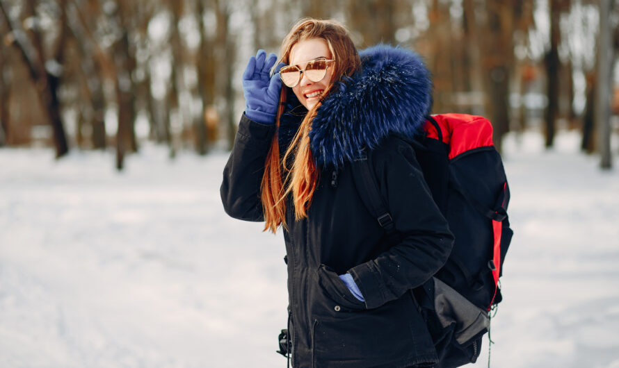 What to Wear When Visiting a Glacier in Any Season