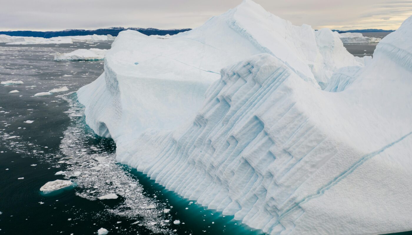 https://www.pexels.com/photo/white-ice-formation-on-body-of-water-8318255/