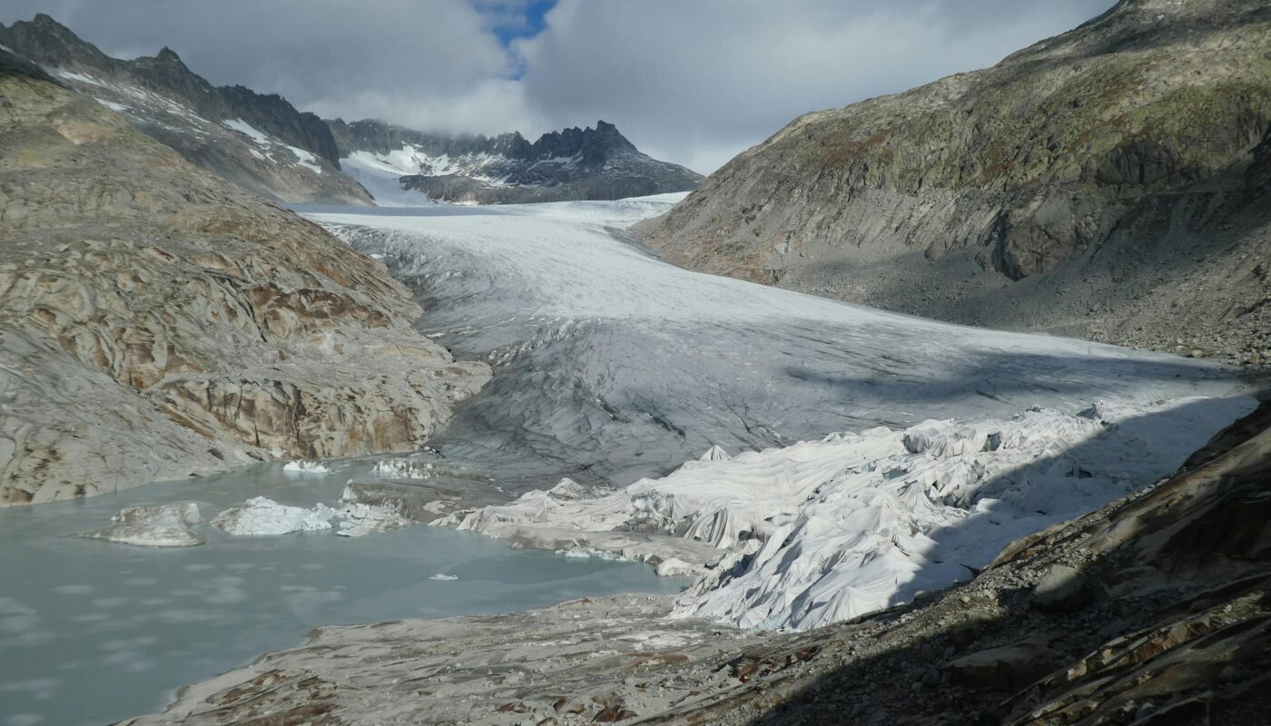 https://www.pexels.com/photo/rhone-glacier-in-switzerland-15246097/