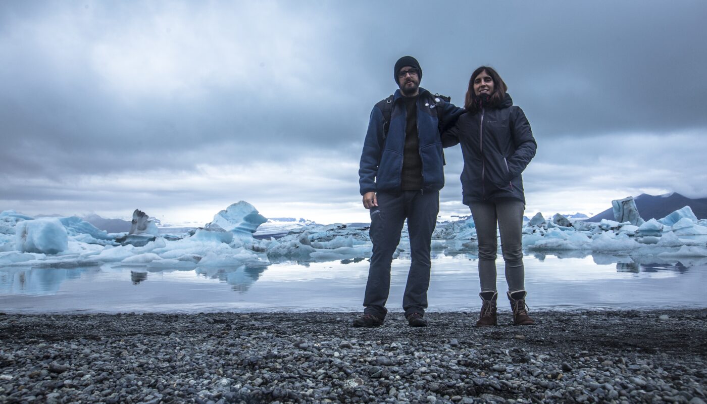 https://www.magnific.com/free-photo/frozen-lake-jokursarlon-iceland_15036442.htm#fromView=search&page=2&position=24&uuid=129ffa5b-027c-4013-8657-78141686687b&query=The+Best+Time+of+Year+to+Visit+Glaciers+Around+the+World