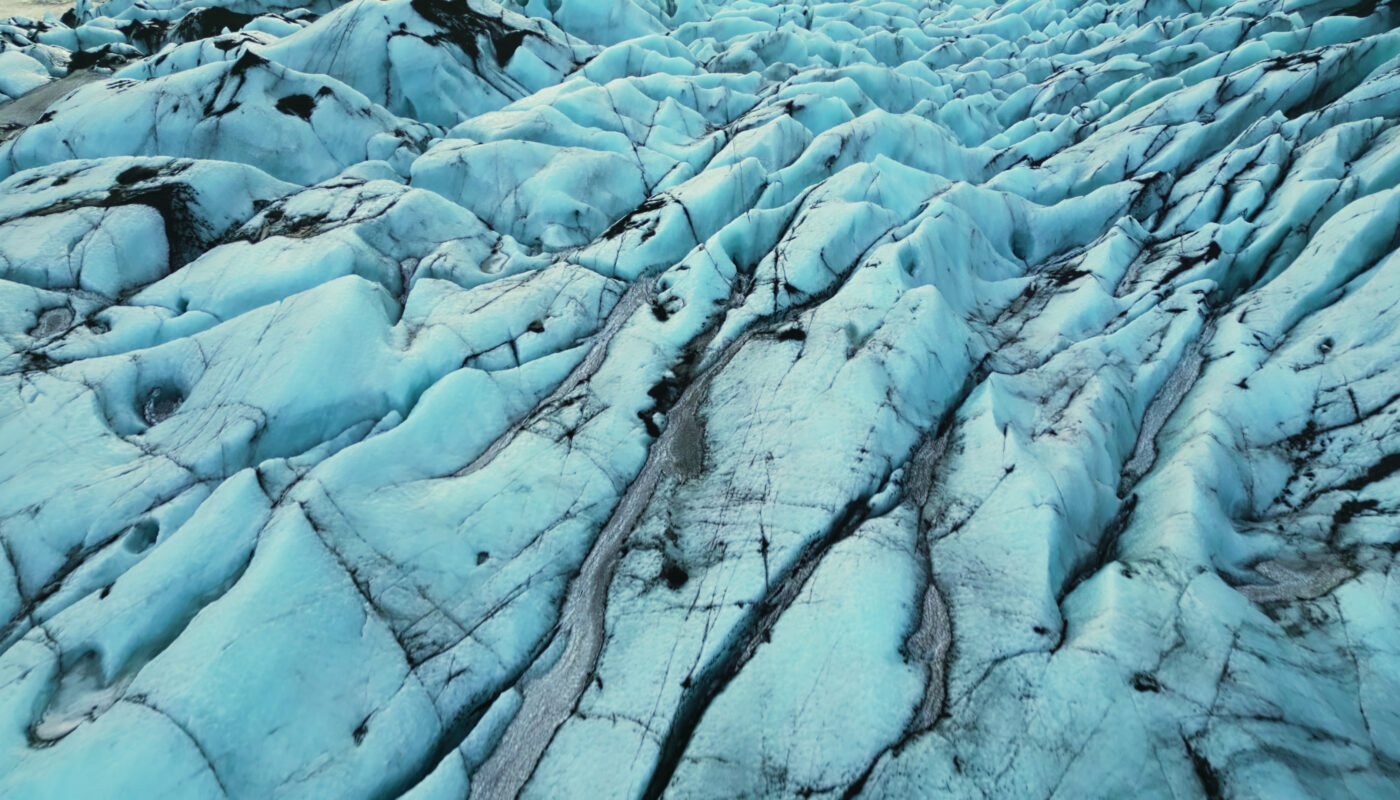 https://www.magnific.com/free-photo/icelandic-frozen-lake-with-ice-blocks-creating-beautiful-nordic-scenery-vatnajokull-glacier-cap-iceland-majestic-diamond-icy-rocks-floating-frosty-waters-ice-landscape-slow-motion_71909164.htm#fromView=search&page=3&position=36&uuid=6e0ac0d9-12e7-43c0-aafe-030ba8430877&query=Can+You+Predict+When+a+Glacier+Will+Collapse%3F