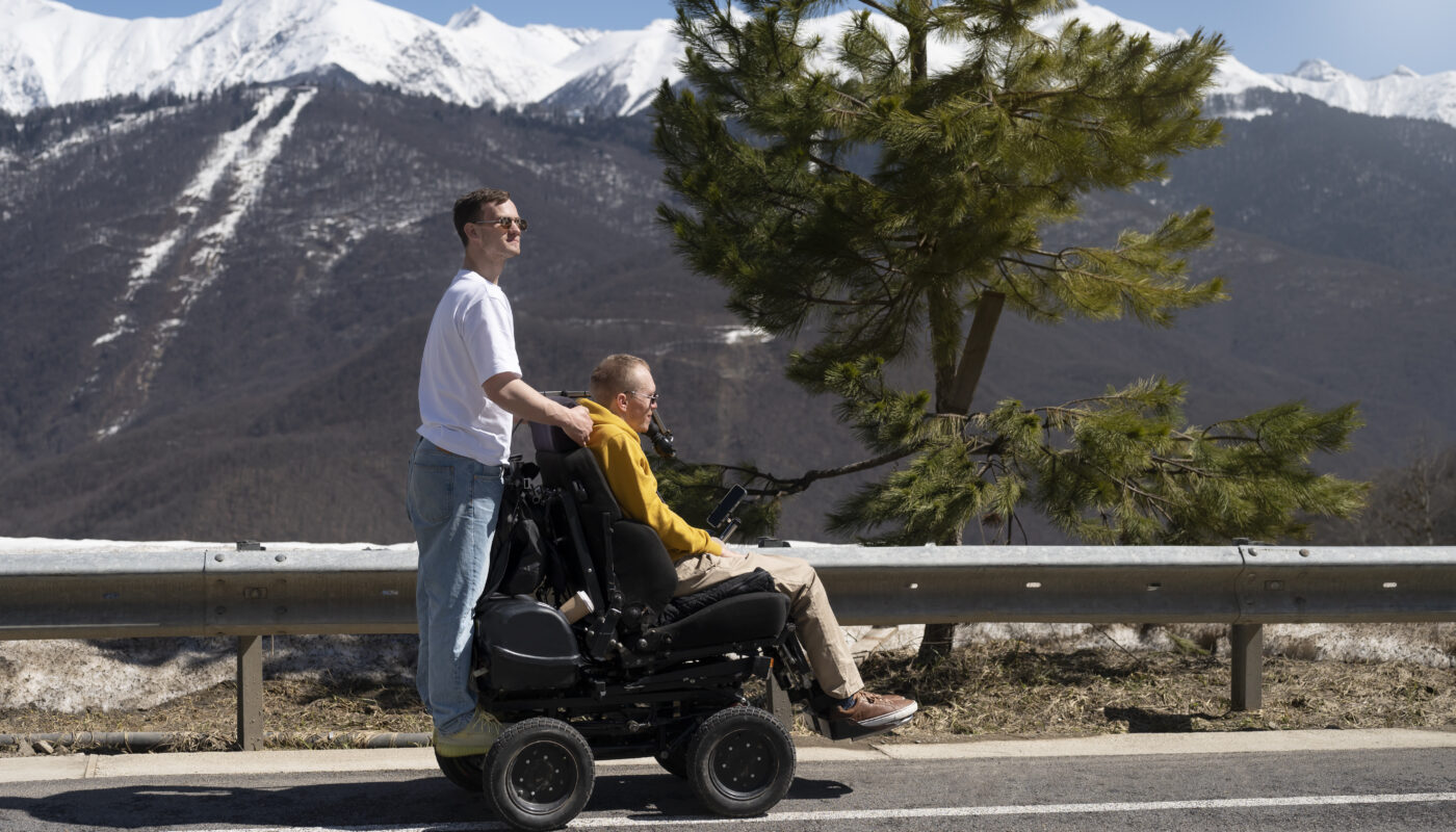 https://www.magnific.com/free-photo/full-shot-man-wheelchair-outdoors_26383134.htm#fromView=search&page=1&position=28&uuid=58ad797e-fbbd-4947-814a-4e7542bbfd09&track=ais_hybrid&query=Are+There+Wheelchair-Accessible+Glacier+Experiences%3F